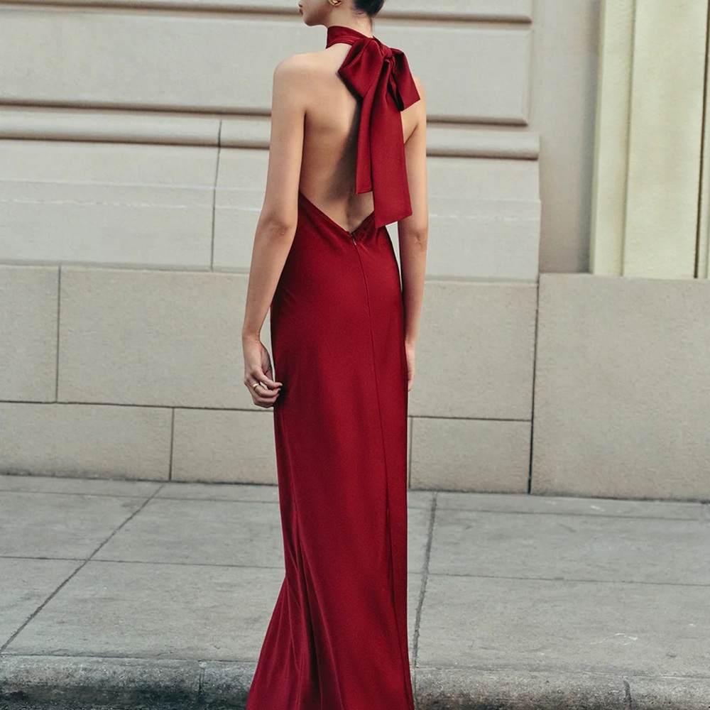 Commense Burgundy Small
Open Back Satin Halter Dress NWT$39 - Picture 5 of 8